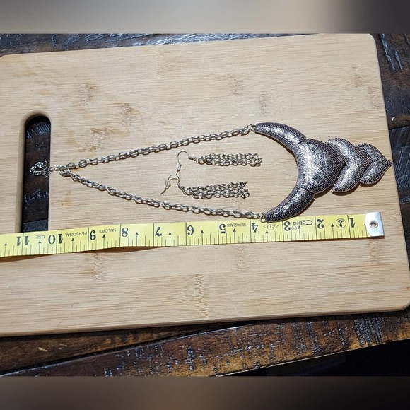 Premier Designs 2pc earrings and Moroccan inspired collar statement necklace - Picture 6 of 6